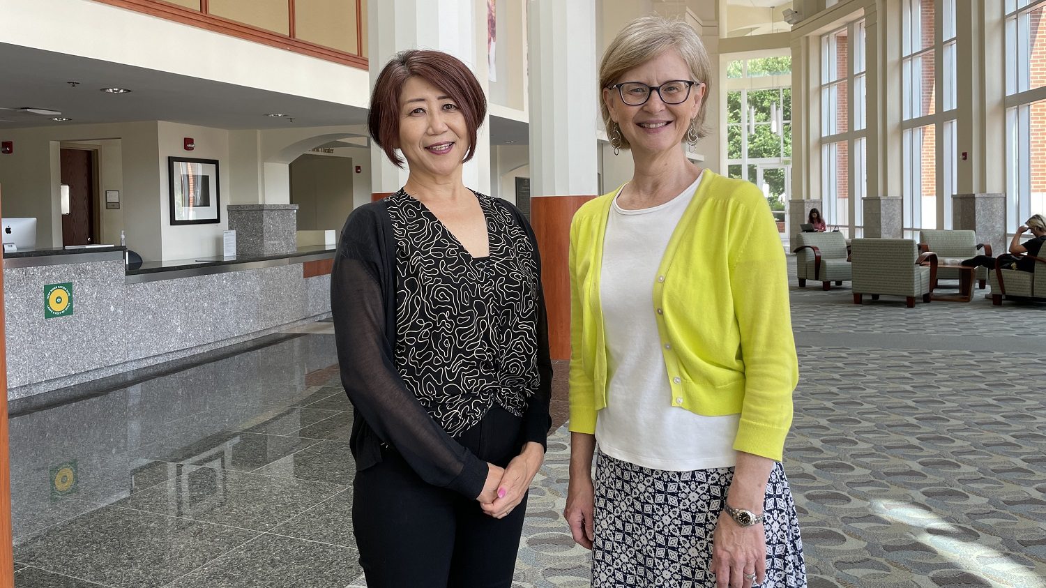 Kazuko Suematsu and Ginger Wyrick in Robinson Hall